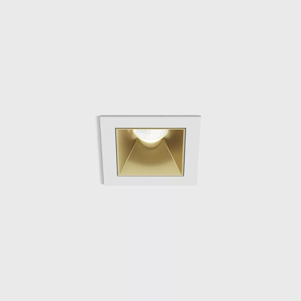 01.3911.8.940.WH_BR-_1 Ceiling recessed luminaire with frame NANO S, L48mm, W48mm, H67mm, CREE LED 8W, 640Lm, 4000K, 50°, CRI>90, UGR<19, 700mA, IP44, white/brass color — изображение 1